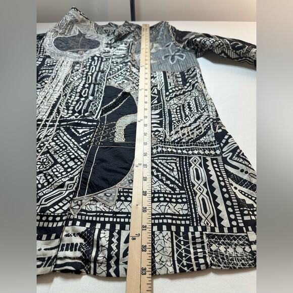 Chicos Vintage Silk Blend Size Large Embroidered Fish Tunic Blouse Jacket EUC - Picture 4 of 7